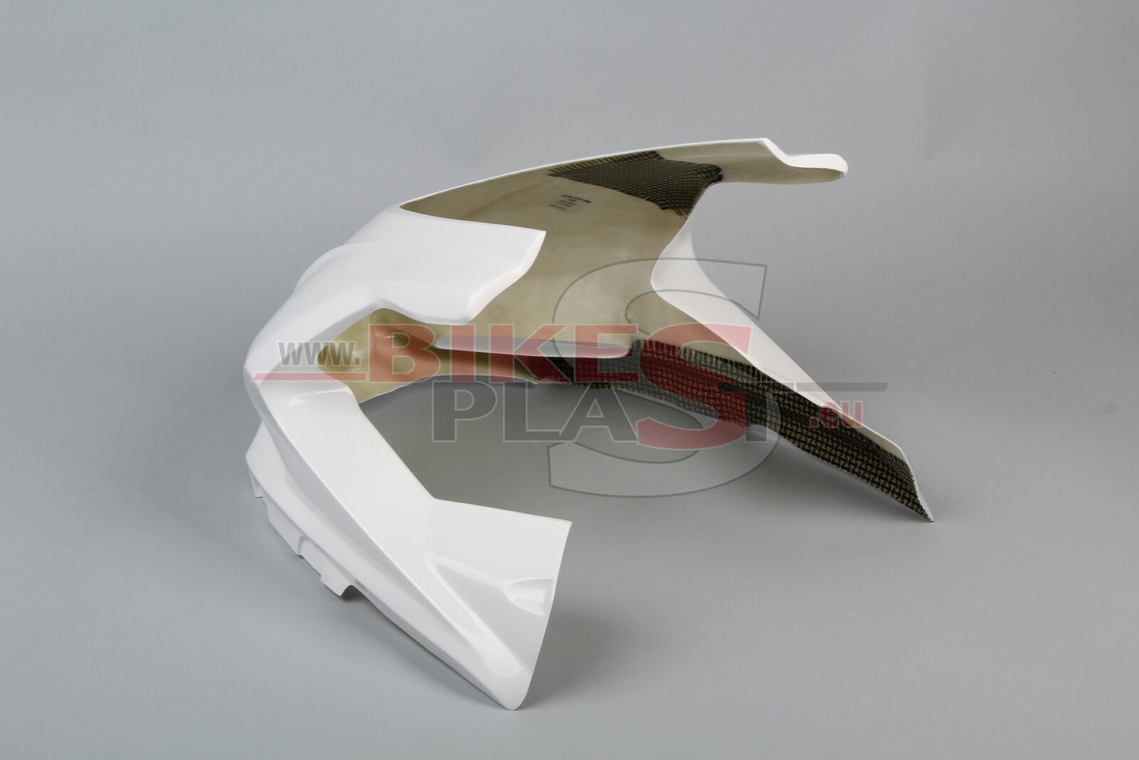 APRILIA-RSV4-2015-1.-upper-fairing-5.jpg