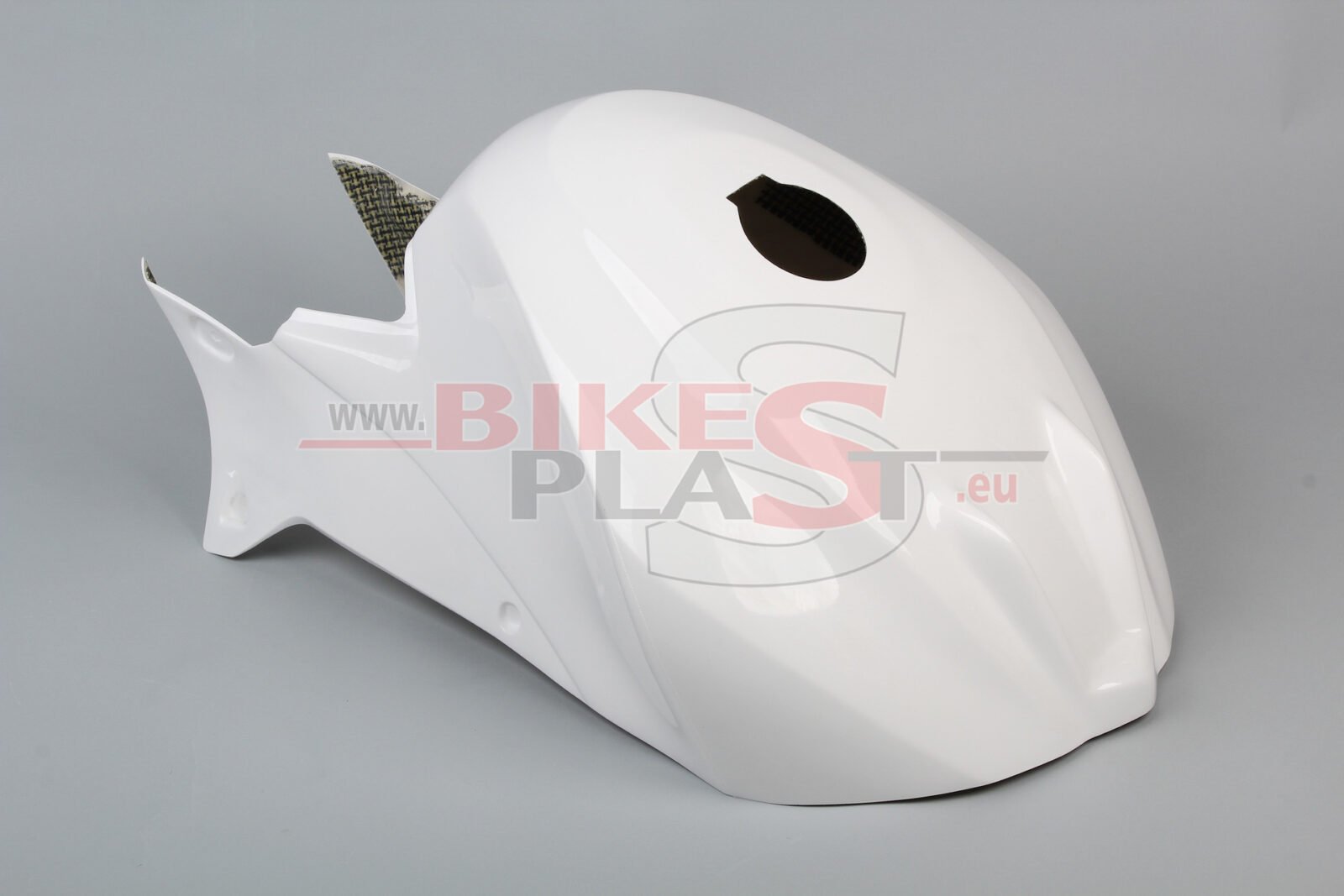 APRILIA-RSV4-2015-7.-tank-cover-2.jpg