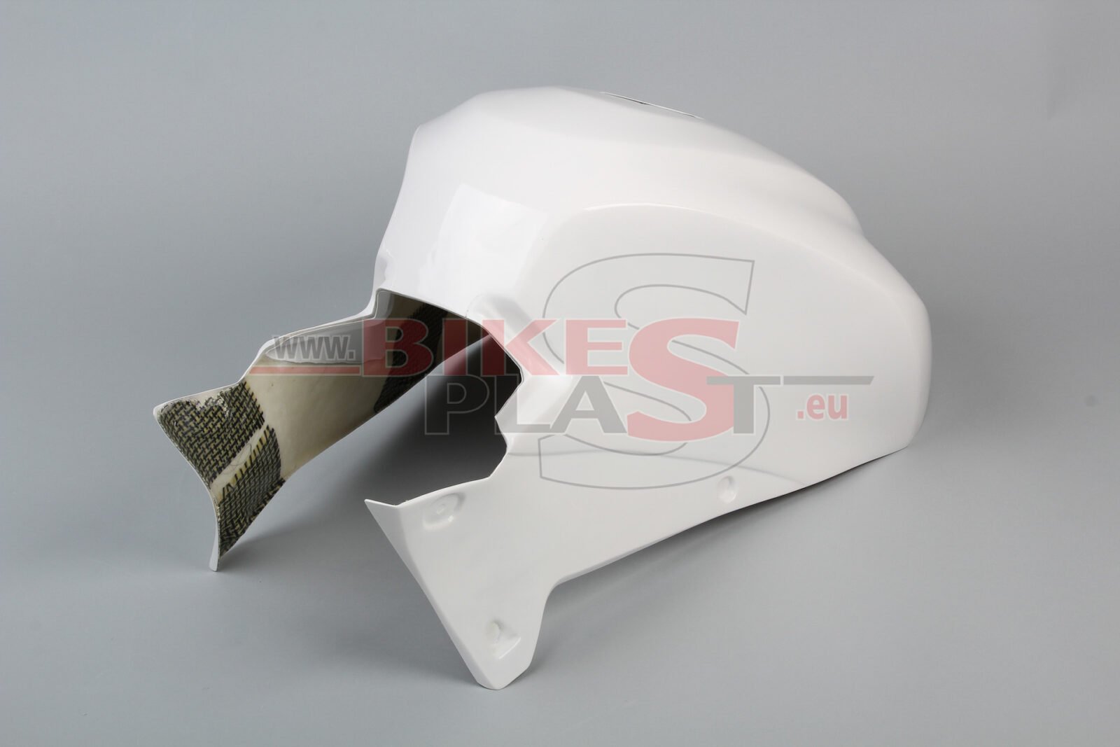 APRILIA-RSV4-2015-7.-tank-cover-4.jpg
