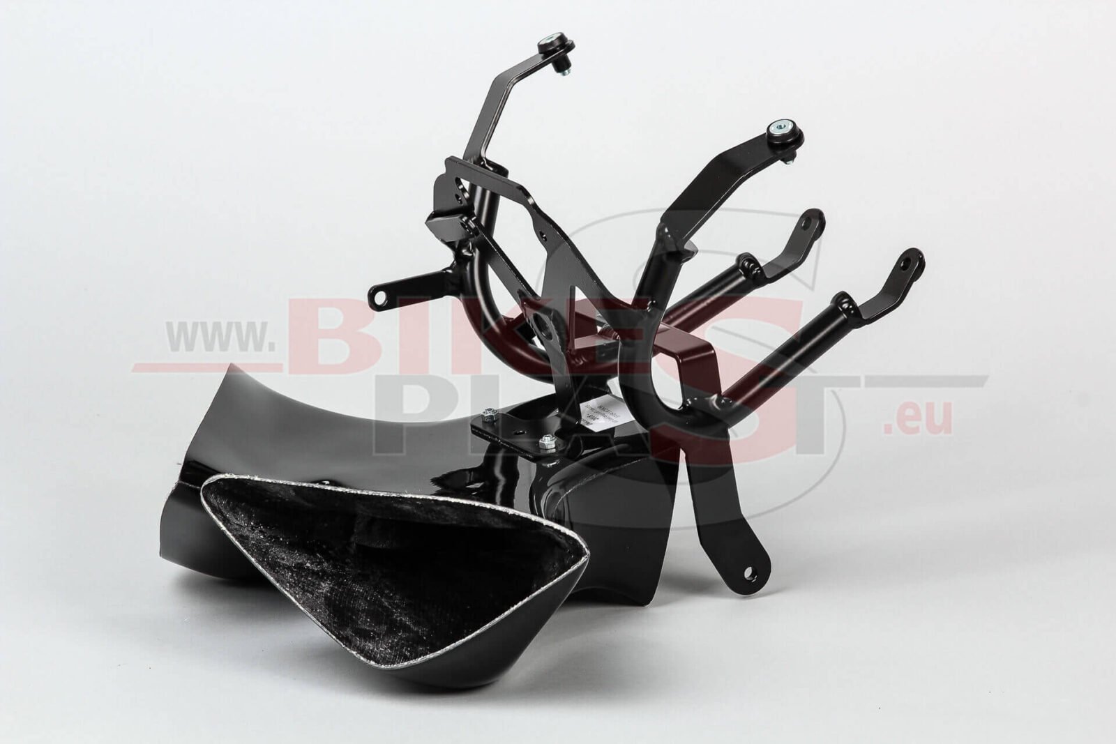 DUCATI-V4-2018-FAIRING-BRACKET-AIR-DUCT-RACING-26.jpg