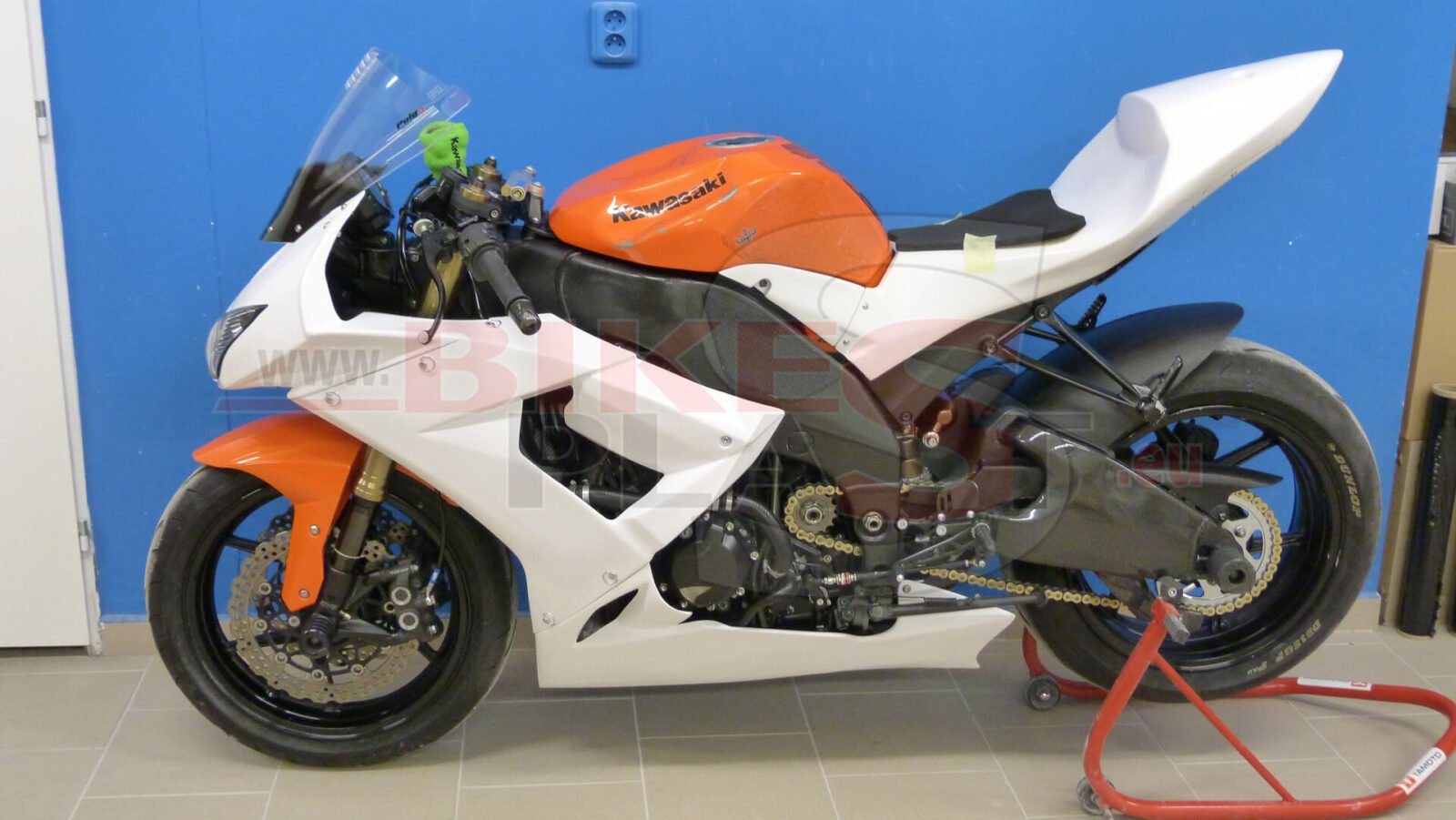 KAWASAKI-ZX10R-2008-2010-FAIRING-KIT-BODYWORK.jpg