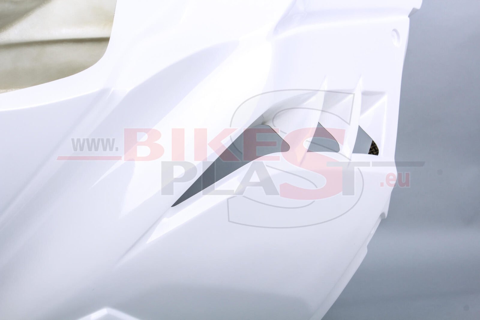 KAWASAKI-ZX300-2013-Fairings-Bodywork-25.jpg