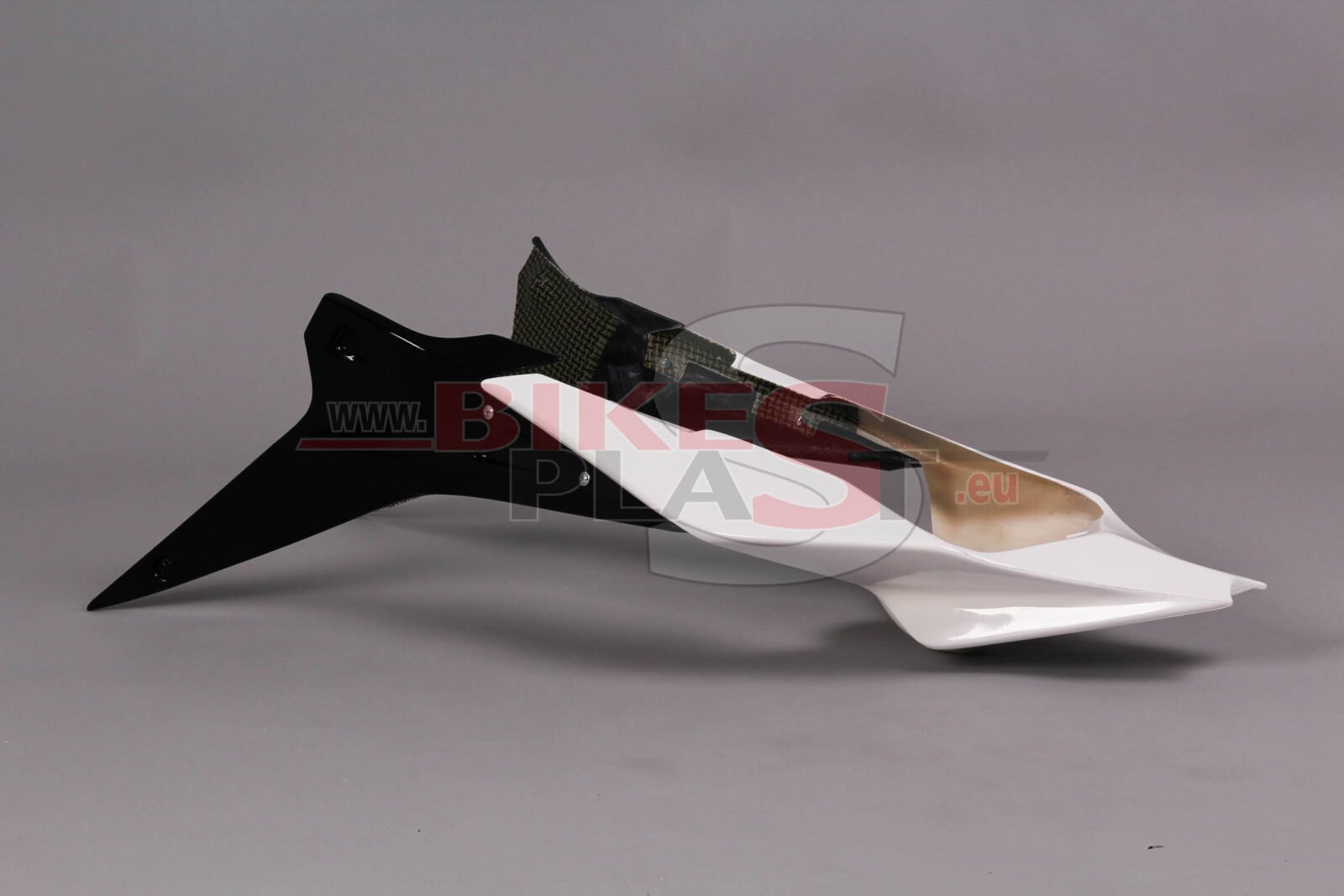 RSV-4-1000-2009-Seat-OU.jpg