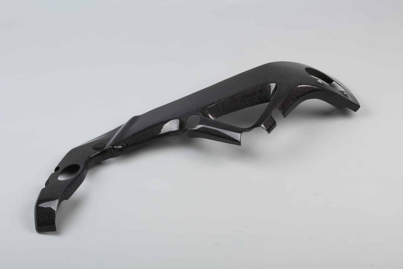 products-aprilia-rsv4-2015-12.-frame-cover-right-11_240x240-10.jpg