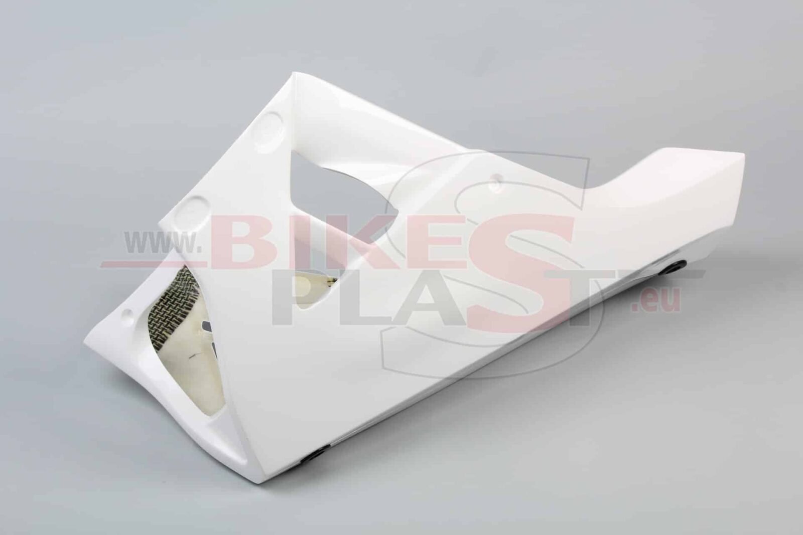 products-aprilia-rsv4-2015-4.-lower-part-1_240x240-1.jpg