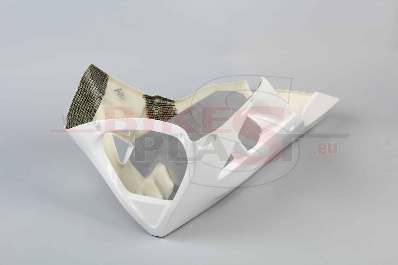 products-aprilia-rsv4-2015-4.-lower-part-2-1.jpg