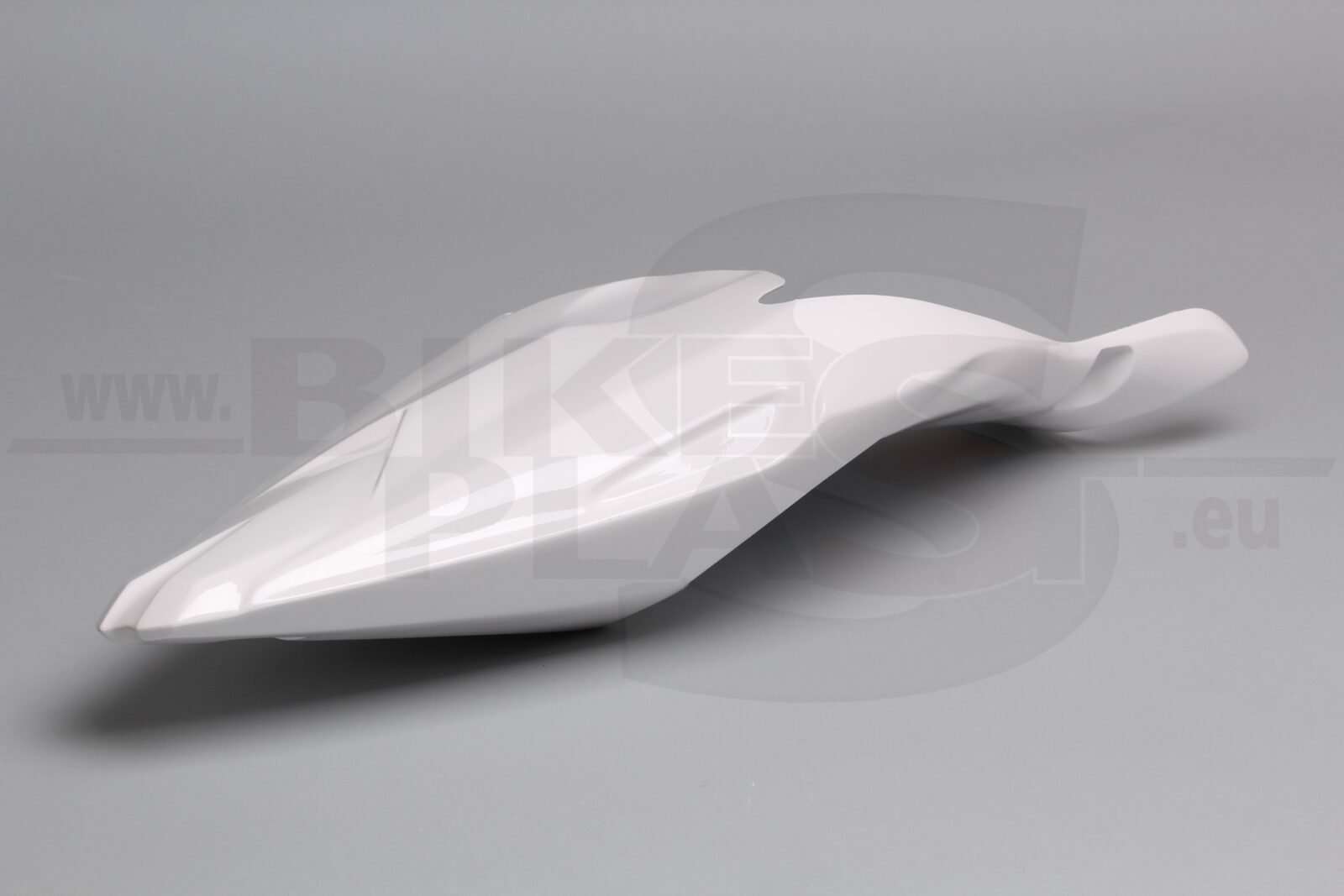 Triumph-Daytona-675-2013-3.-seat-racing-5.jpg