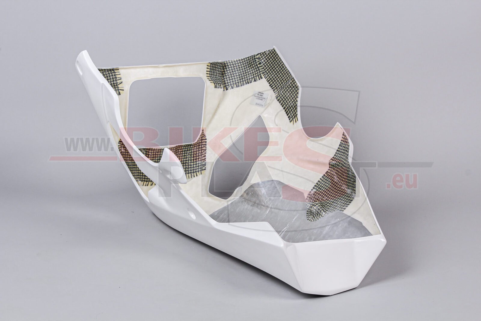 YAMAHA-R1-2020-RACING-FAIRING-BODYWORK-KIT-SET-21.jpg