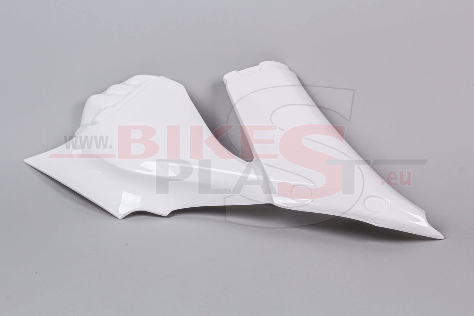 YAMAHA-R1-2020-RACING-FAIRING-BODYWORK-KIT-SET-24-1.jpg