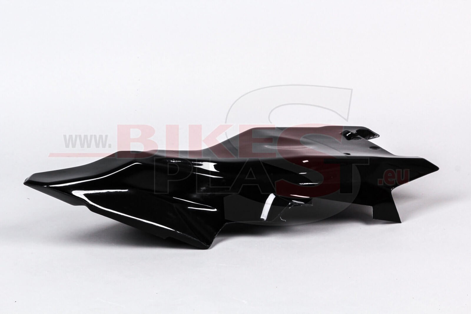 YAMAHA-R1-2020-RACING-FAIRING-BODYWORK-KIT-SET-45.jpg