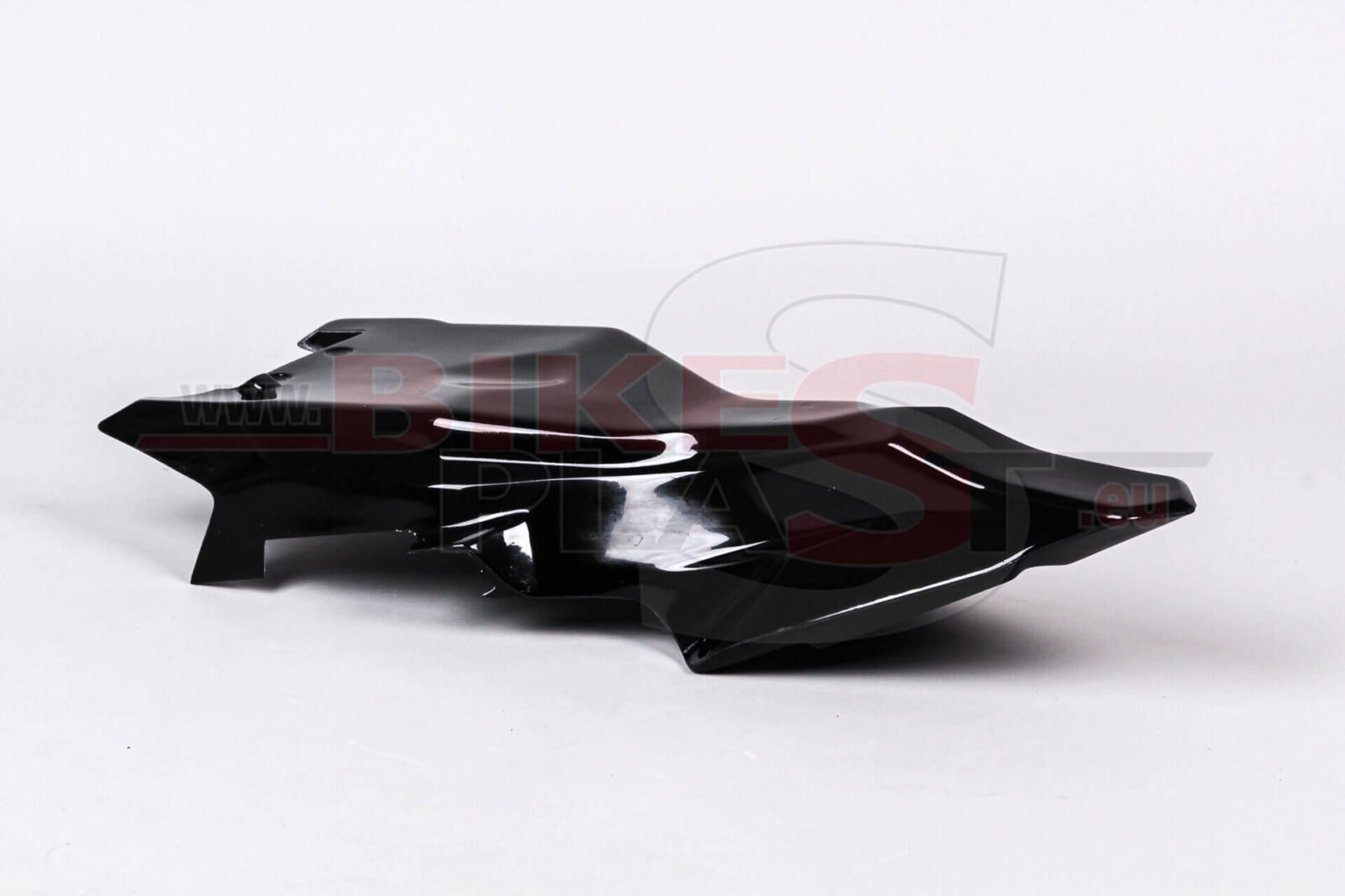 YAMAHA-R1-2020-RACING-FAIRING-BODYWORK-KIT-SET-46.jpg