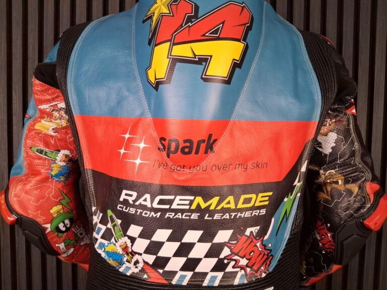 Skreddersydd Racemade skinndress